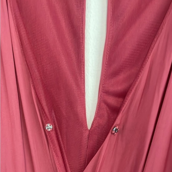 ASTR the label V Neck Romper - Picture 4 of 5